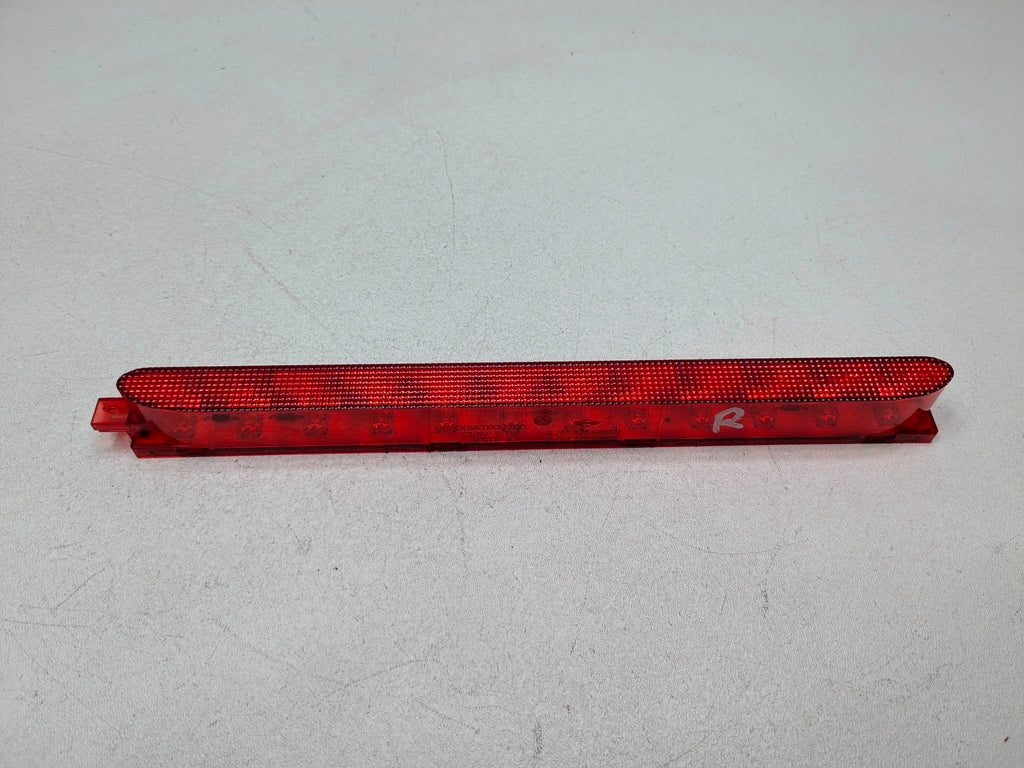 2007 - 2010 MINI COOPER OEM HIGH MOUNTED STOP LAMP TAILLIGHT REAR SIDE