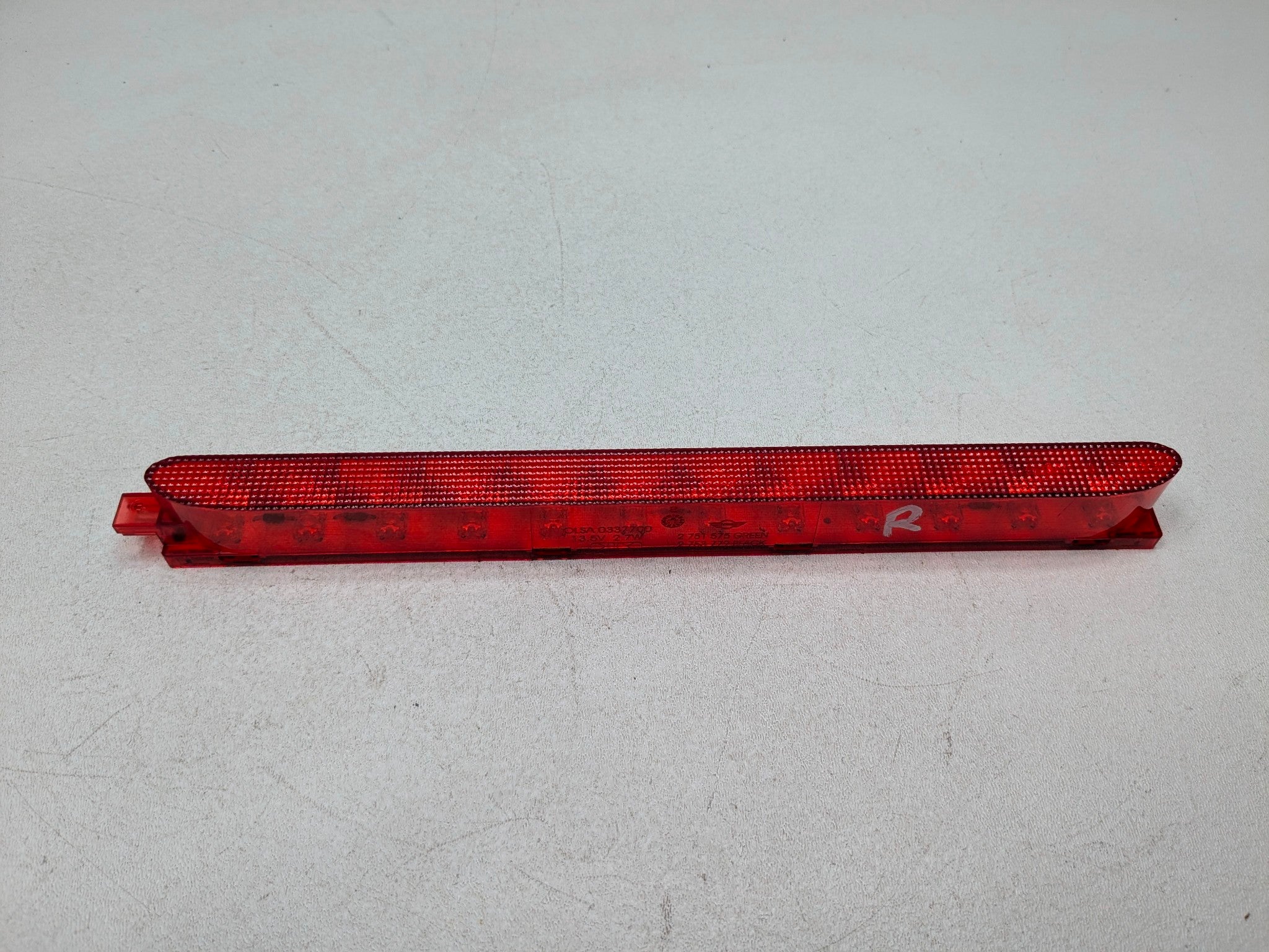 2007 - 2010 MINI COOPER OEM HIGH MOUNTED STOP LAMP TAILLIGHT REAR SIDE