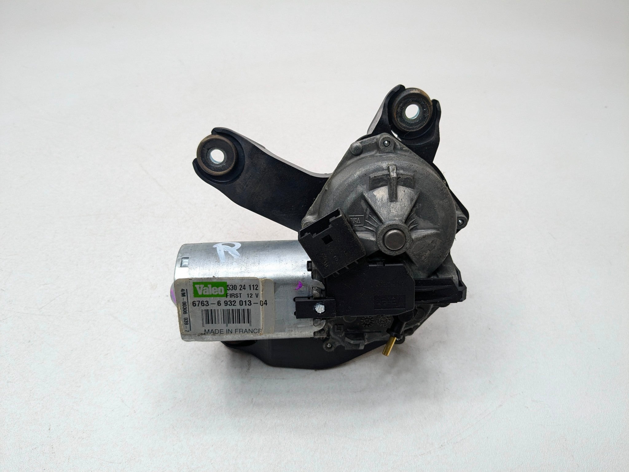 2007 - 2010 MINI COOPER OEM WIPER MOTOR TRUNK HATCH ASSEMBLY REAR SIDE HT