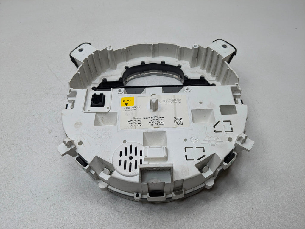 2007 - 2010 MINI COOPER OEM SPEEDOMETER INSTRUMENT CLUSTER GAUGES