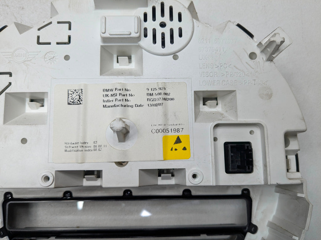2007 - 2010 MINI COOPER OEM SPEEDOMETER INSTRUMENT CLUSTER GAUGES