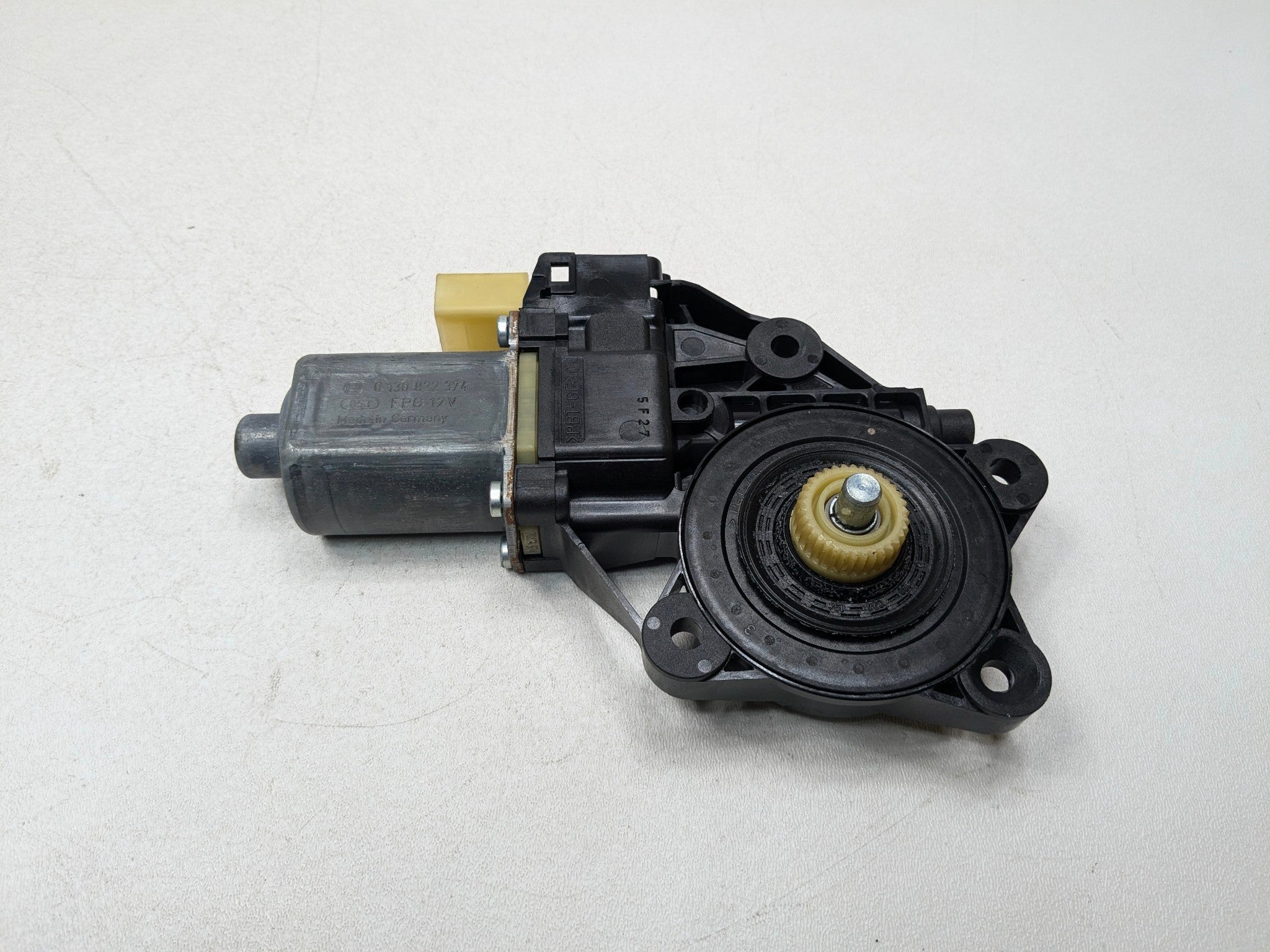 2007 - 2010 MINI COOPER OEM POWER WINDOW MOTOR FRONT LEFT DRIVER SIDE