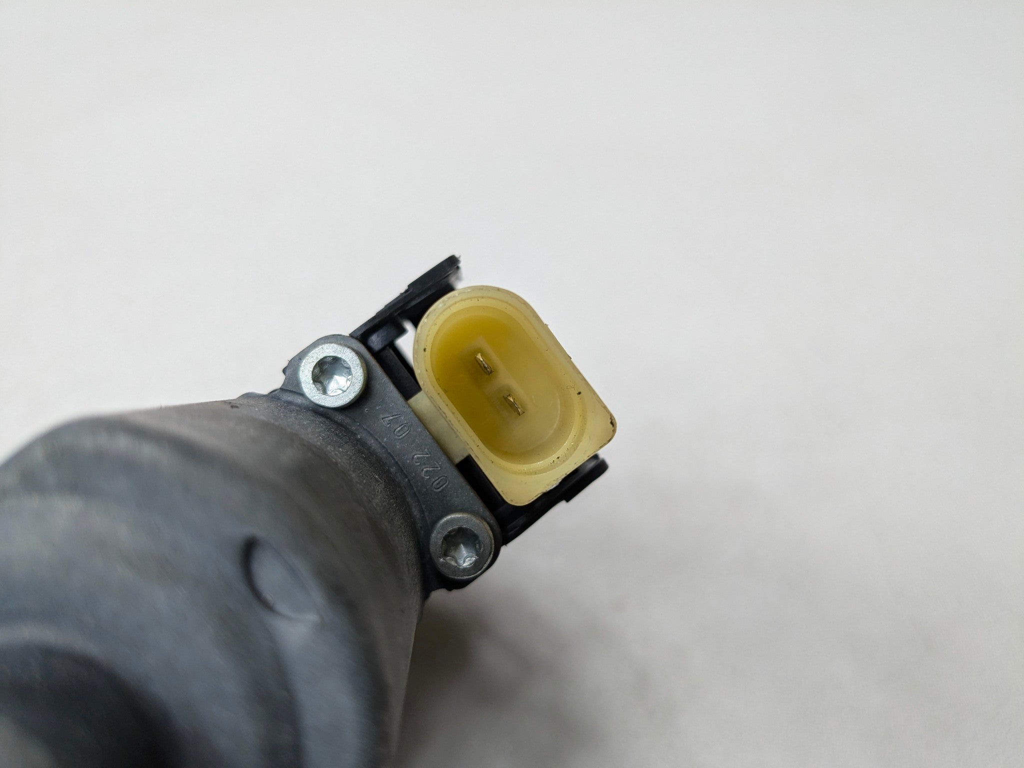 2007 - 2010 MINI COOPER OEM POWER WINDOW MOTOR FRONT LEFT DRIVER SIDE