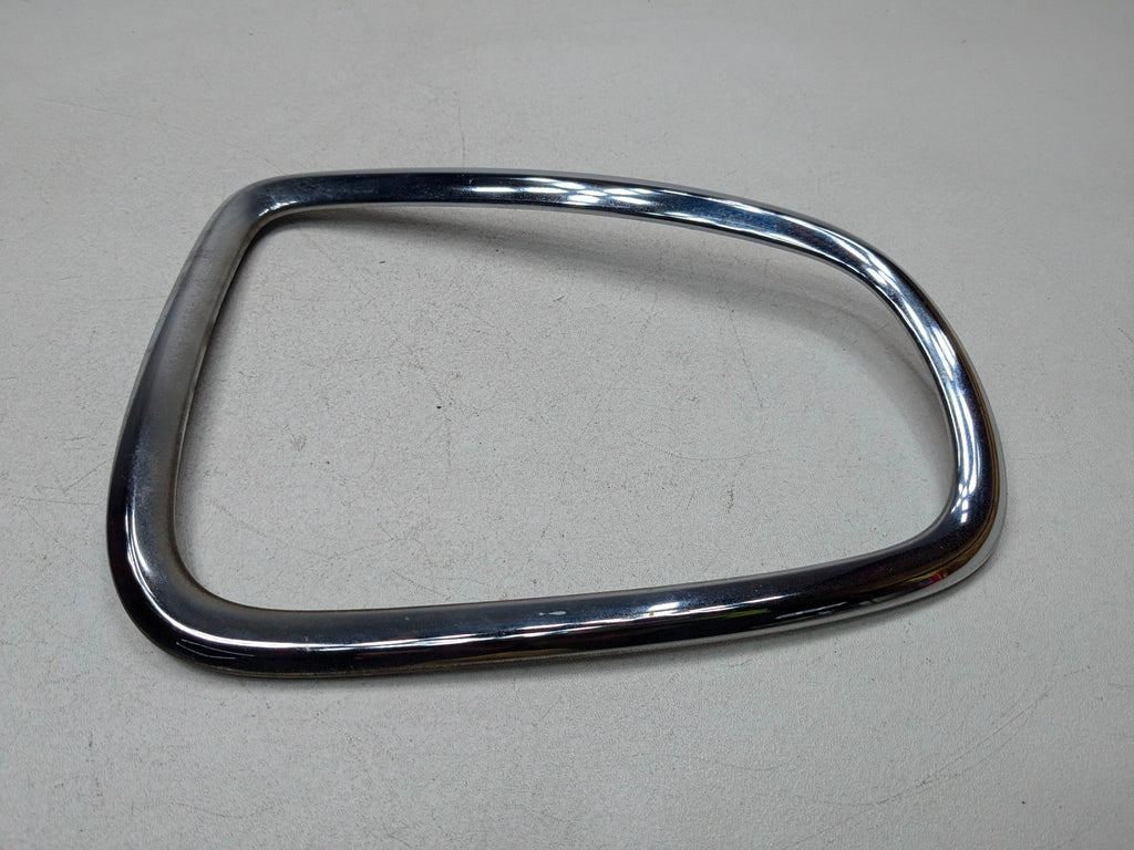 2007 - 2010 MINI COOPER OEM TAIL LIGHT CHROME MOLDING TRIM REAR RIGHT SIDE