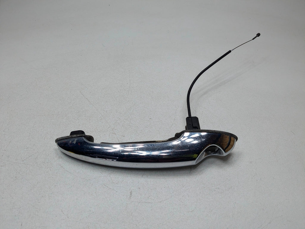 2007 - 2010 MINI COOPER OEM EXTERIOR DOOR HANDLE FRONT LEFT DRIVER SIDE