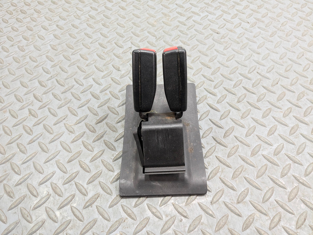 2007 - 2010 MINI COOPER OEM REAR CENTER LEFT AND RIGHT DUAL SEAT BELT BUCKLE