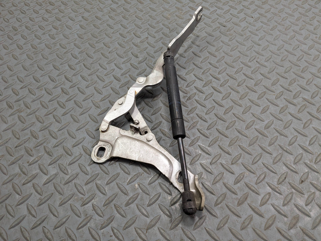 07 - 10 MINI COOPER OEM HOOD HINGE WITH SHOCK STRUT FRONT RIGHT PASSENGER SIDE