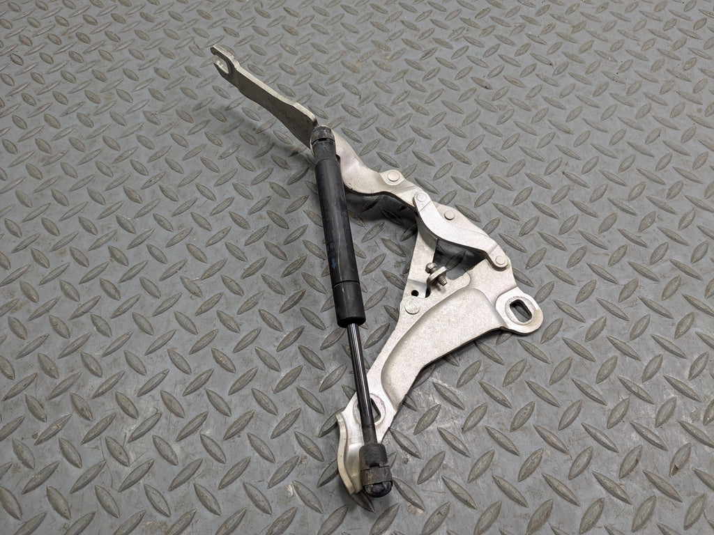 2007 - 2010 MINI COOPER OEM HOOD HINGE WITH SHOCK STRUT FRONT LEFT DRIVER SIDE