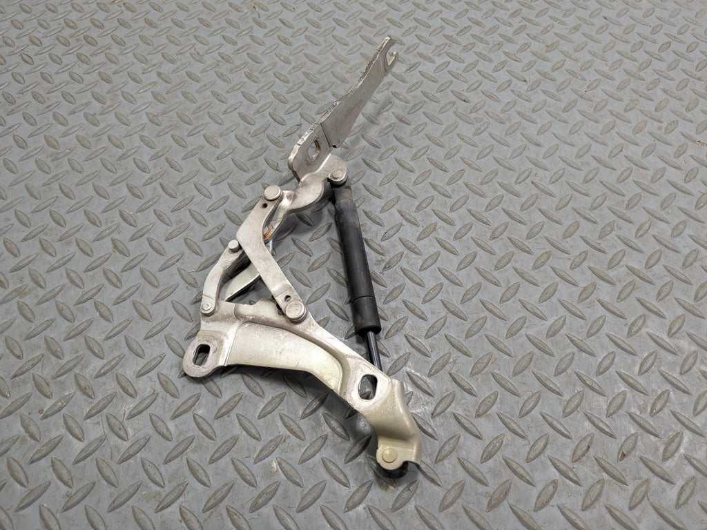 2007 - 2010 MINI COOPER OEM HOOD HINGE WITH SHOCK STRUT FRONT LEFT DRIVER SIDE