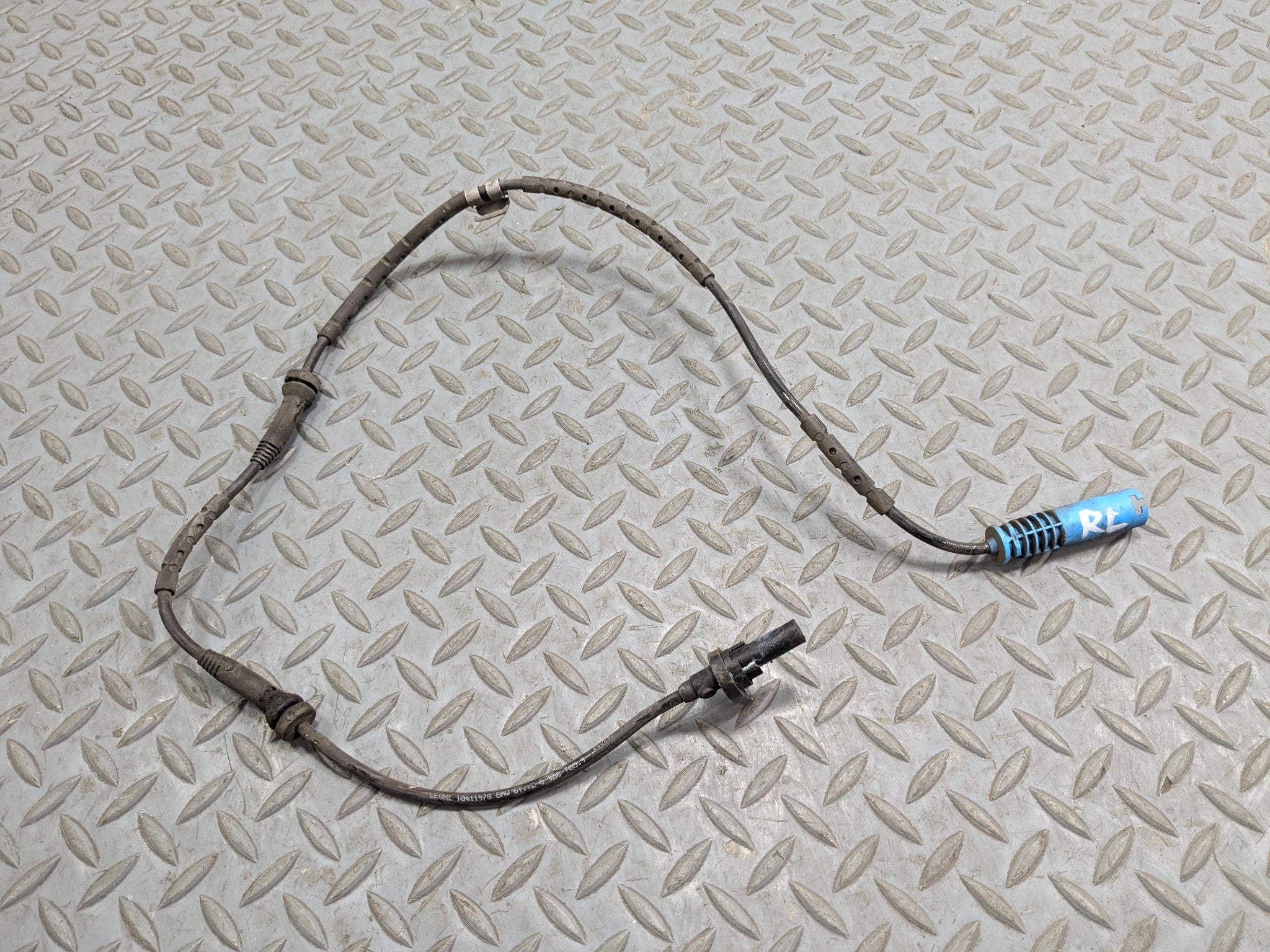 2007 - 2010 MINI COOPER OEM ABS SPEED SENSOR REAR LEFT DRIVER SIDE