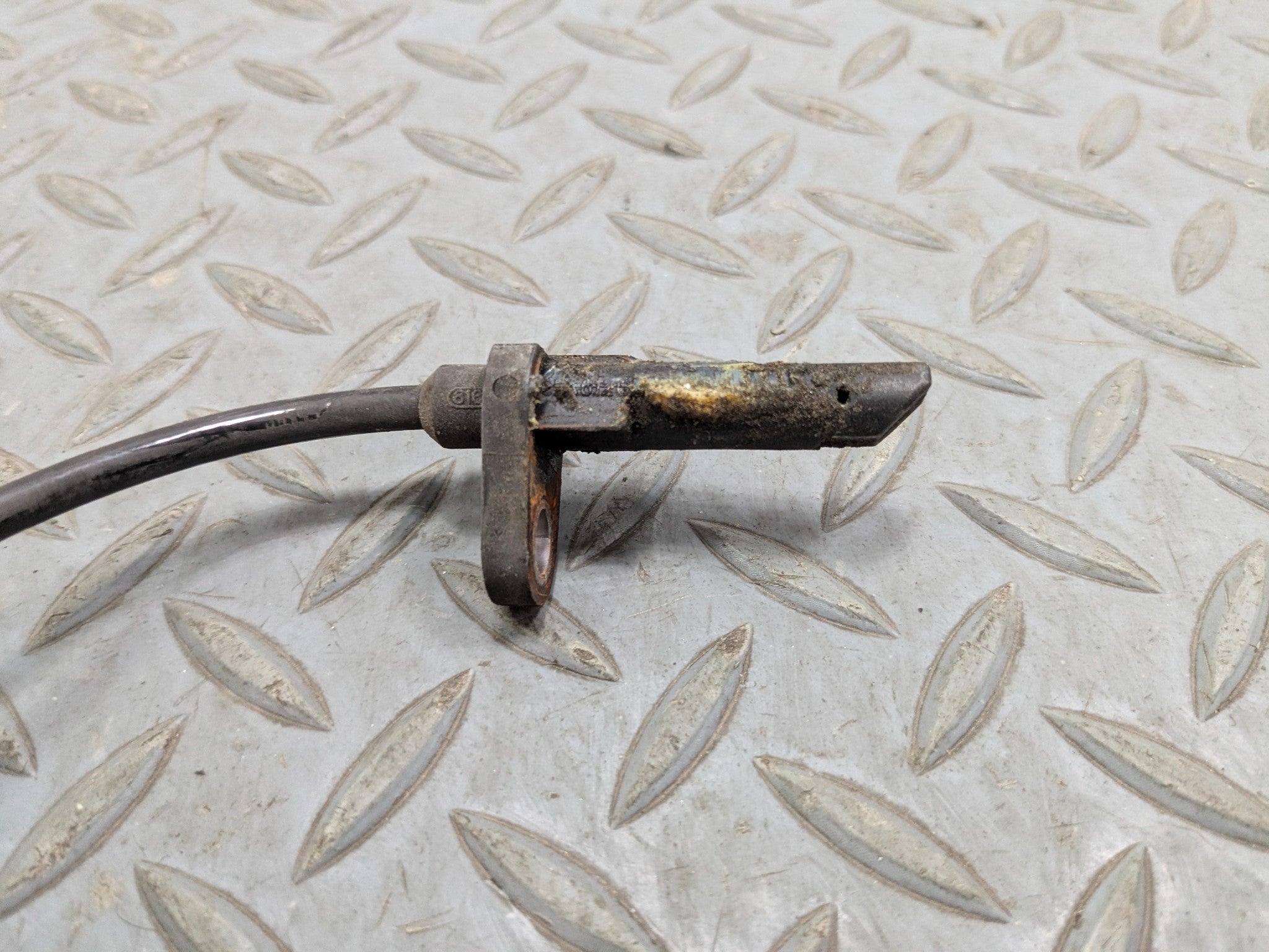 2007 - 2010 MINI COOPER OEM ABS SPEED SENSOR FRONT LEFT DRIVER SIDE