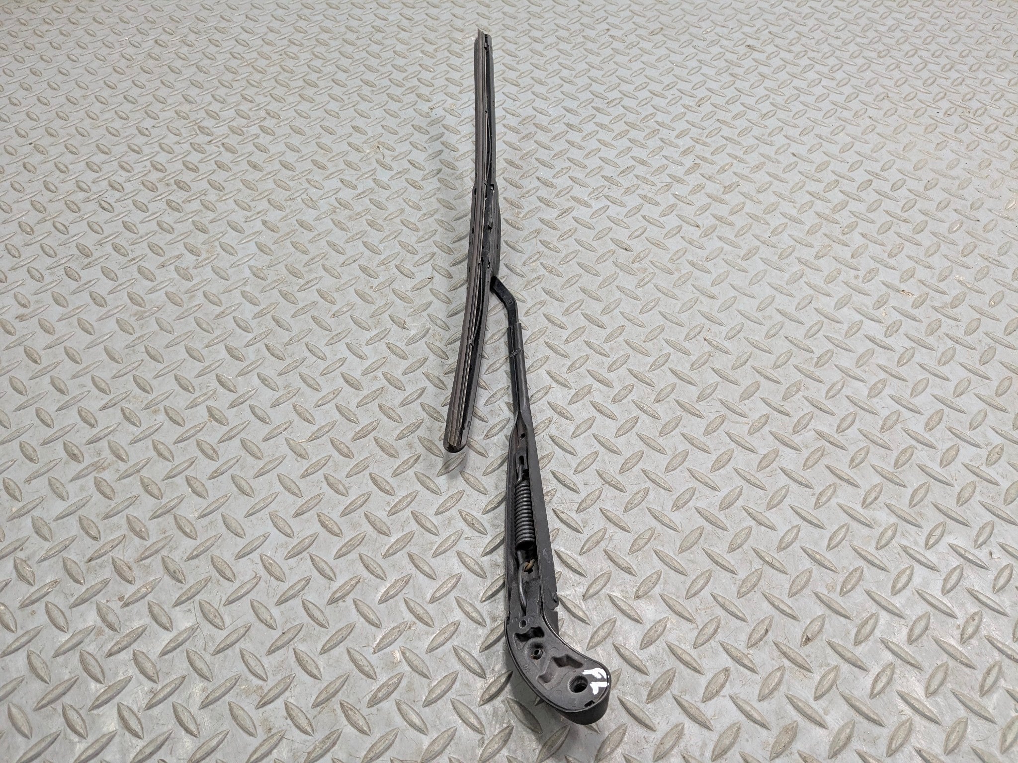 07 - 10 MINI COOPER OEM WINDSHIELD WIPER ARM WITH BLADE FRONT LEFT DRIVER SIDE