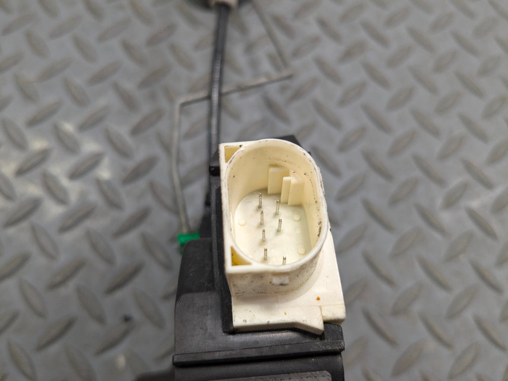 2007 - 2010 MINI COOPER OEM DOOR LATCH LOCK ACTUATOR FRONT RIGHT PASSENGER SIDE