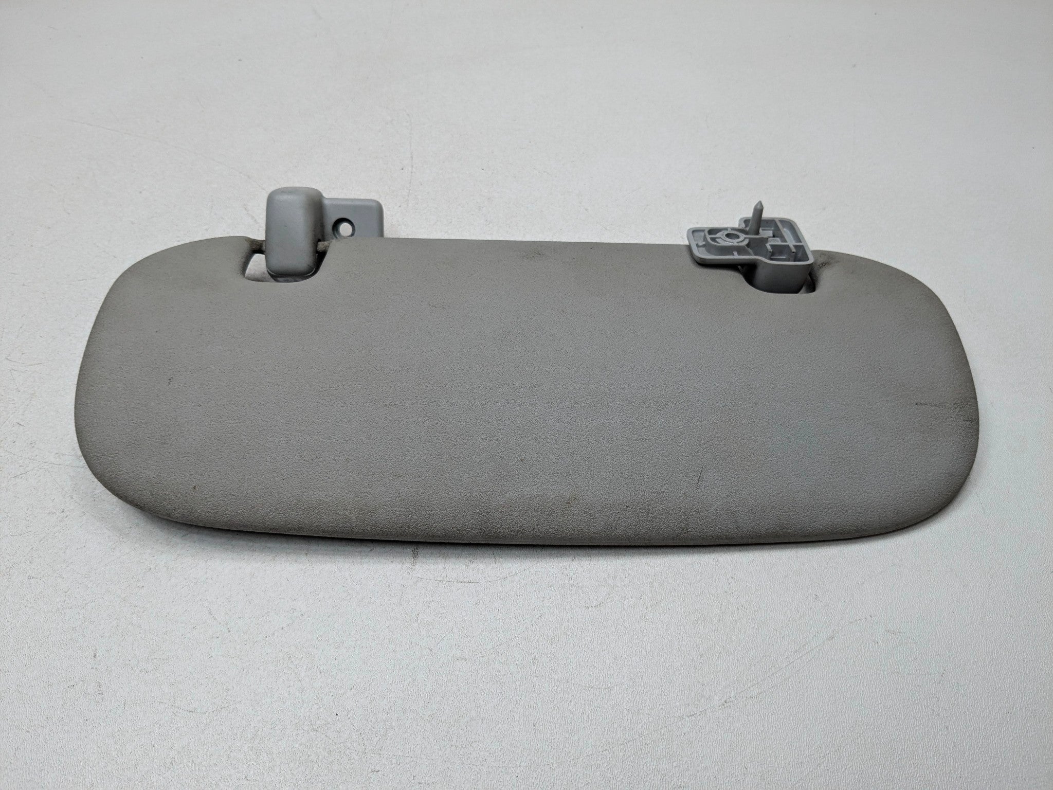 2007 - 2010 MINI COOPER OEM LATERAL SUNVISOR GRAY INTERIOR UPPER ROOF LEFT