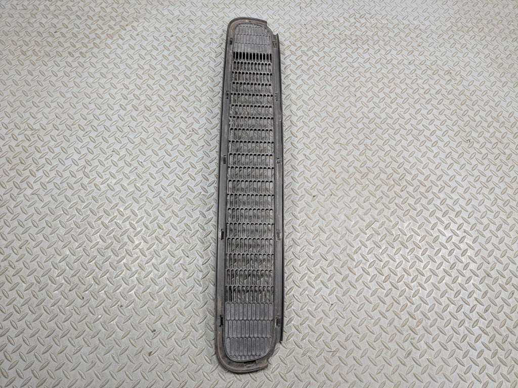 07 - 10 MINI COOPER OEM GRILLE WITHOUT EMBLEM FRONT CENTER LOWER BUMPER COVER