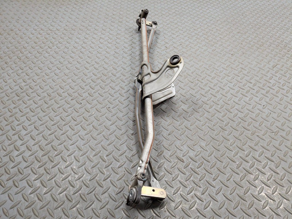 2007 - 2010 MINI COOPER OEM WINDSHIELD WIPER TRANSMISSION LINKAGE WITHOUT MOTOR