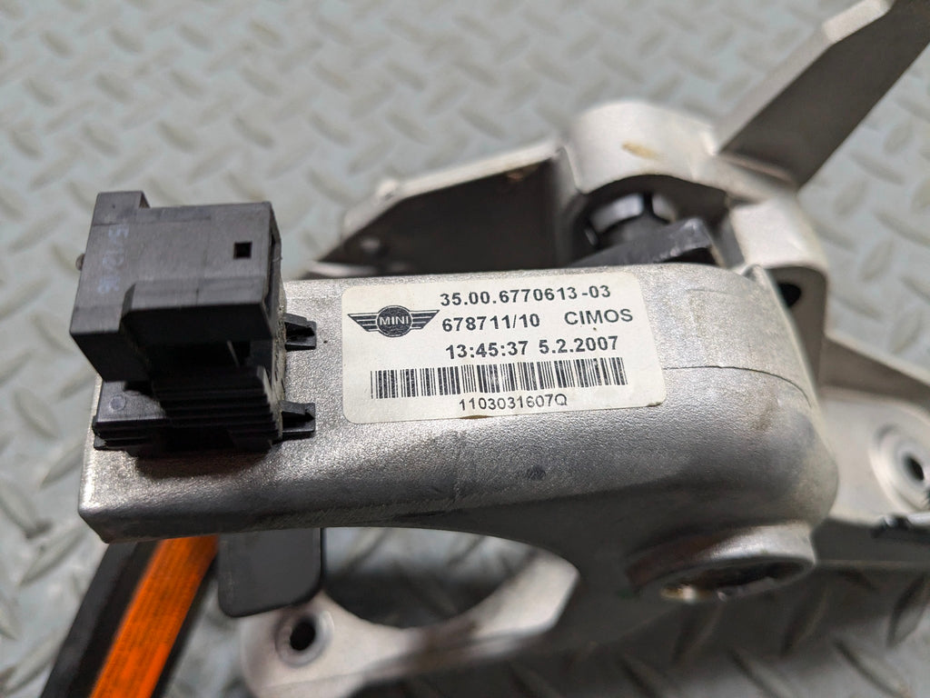 2007 - 2010 MINI COOPER OEM FOOT STOP BRAKE PEDAL WITH BRACKET ASSEMBLY