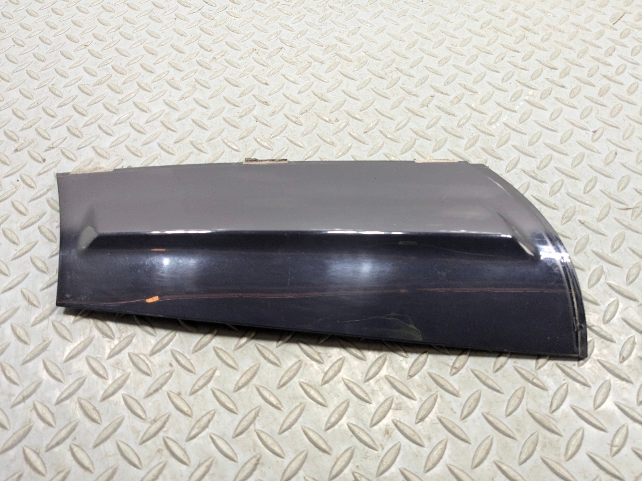 2007 - 2010 MINI COOPER OEM QUARTER D-PILLAR MOLDING EXTERIOR REAR RIGHT