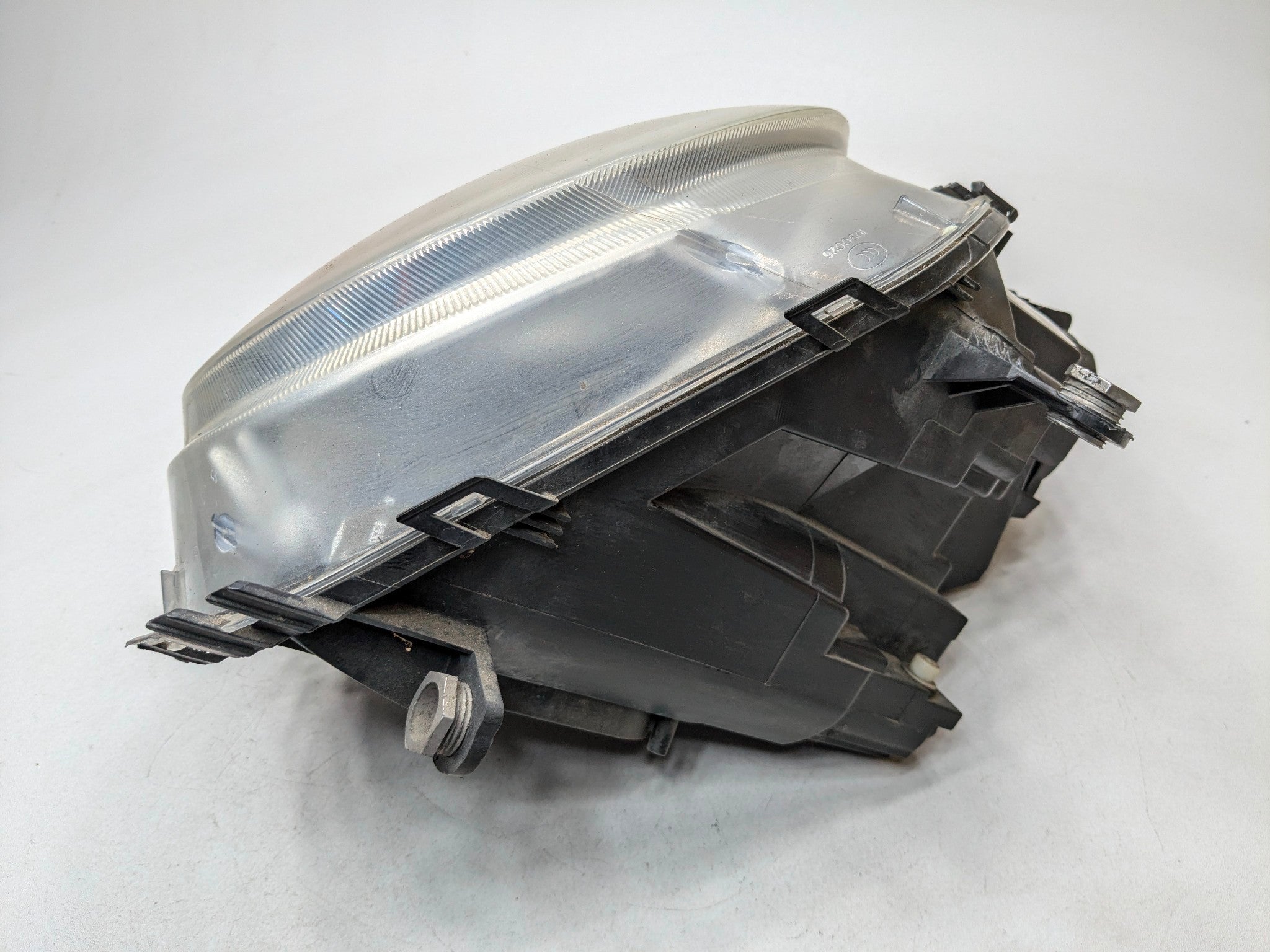 07 - 10 MINI COOPER OEM RIGHT PASSENGER HALOGEN HEADLIGHT HEADLAMP FRONT SIDE