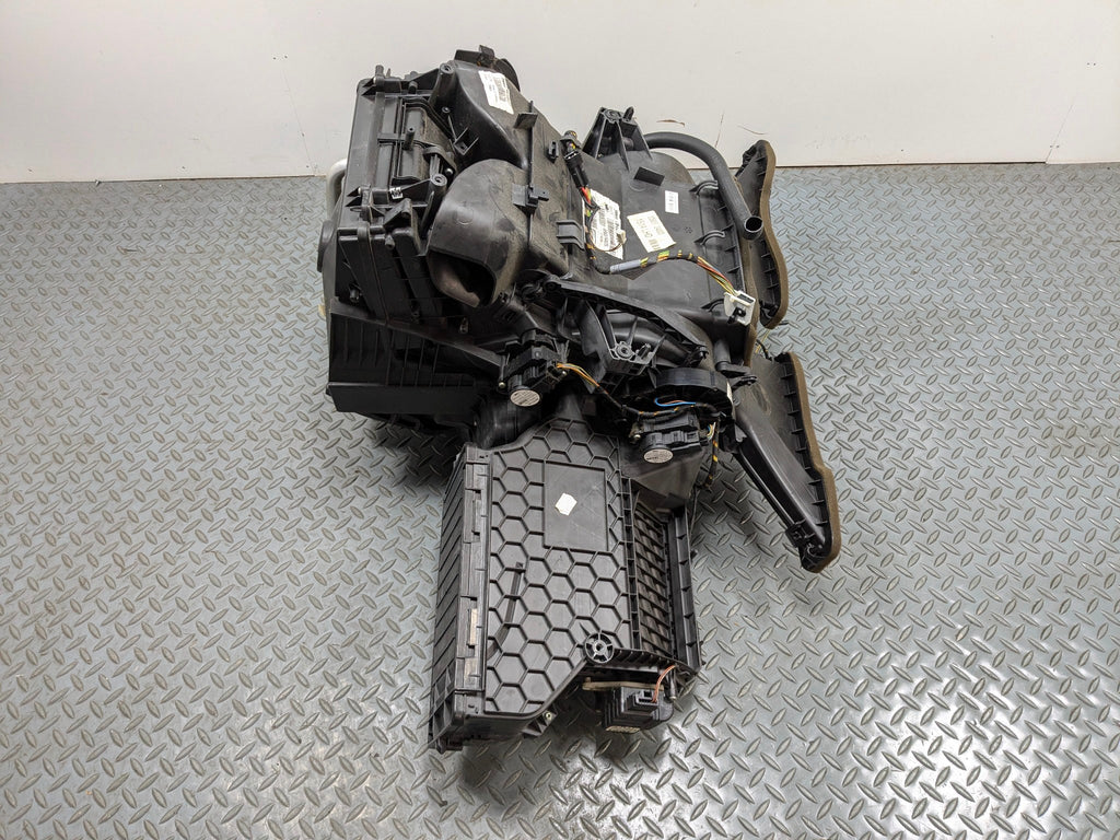 2007 - 2010 MINI COOPER OEM HVAC HEATER CORE BLOWER EVAPORATOR ASSEMBLY