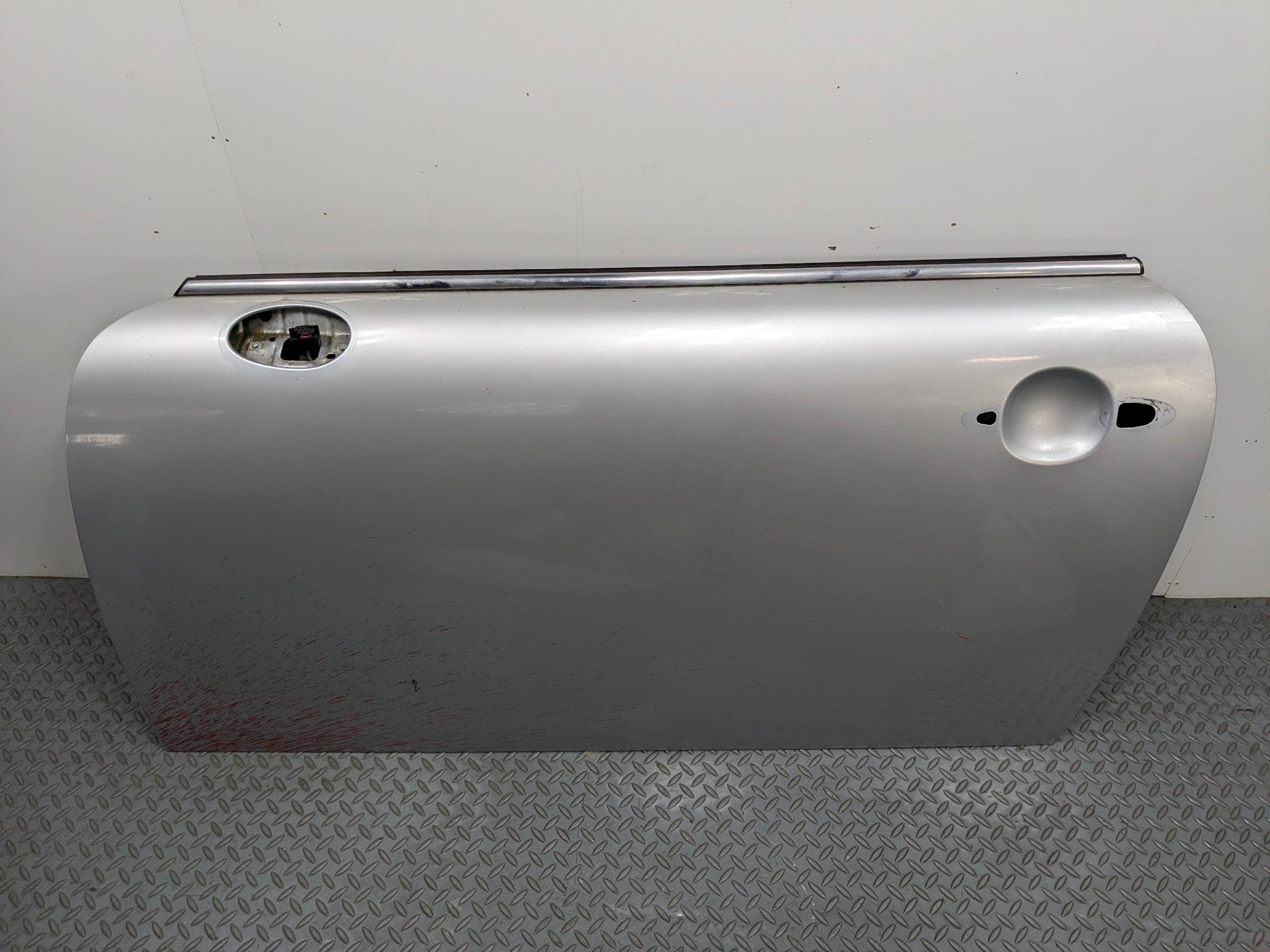 2007 - 2010 MINI COOPER OEM DOOR SHELL PANEL SILVER METALLIC FRONT LEFT SIDE