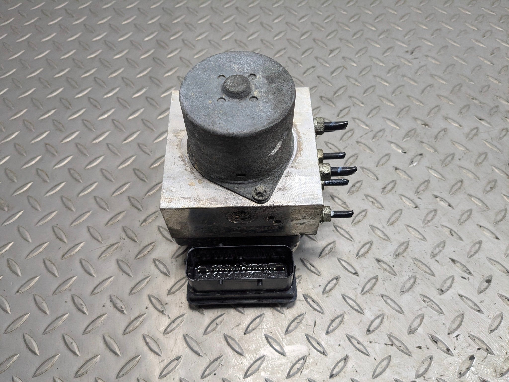 2007 - 2010 MINI COOPER OEM ABS ANTI-LOCK BRAKE PUMP CONTROL MODULE UNIT