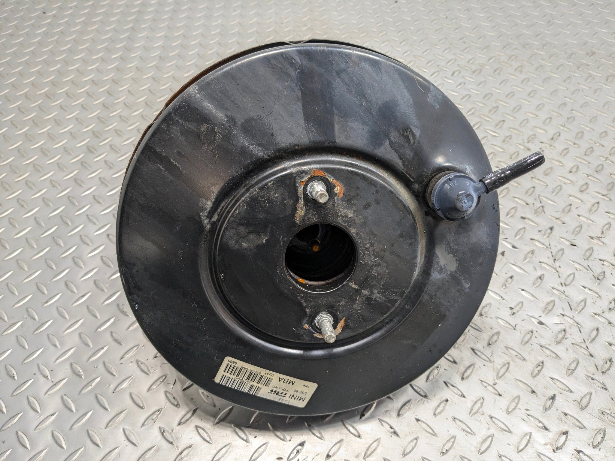 2007 - 2010 MINI COOPER OEM POWER BRAKE BOOSTER ASSEMBLY WITHOUT MASTER CYLINDER