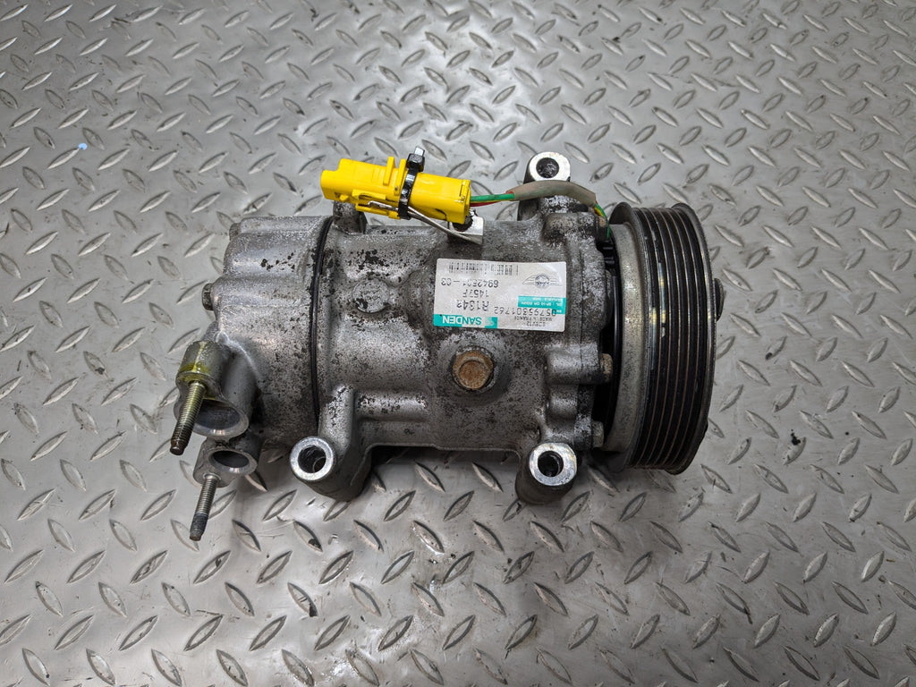 2007 - 2010 MINI COOPER OEM AIR CONDITIONER AC COMPRESSOR PUMP UNIT