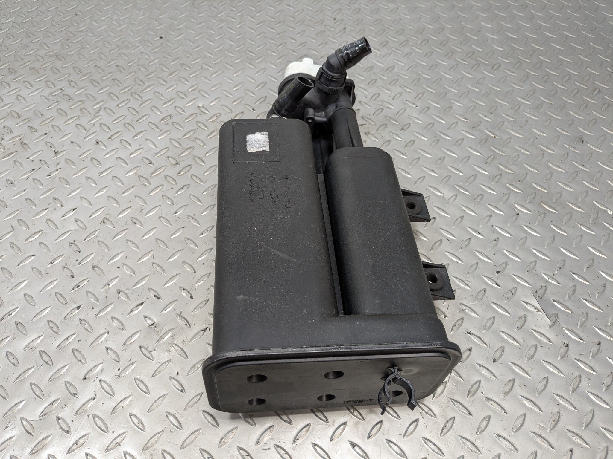 2007 - 2010 MINI COOPER OEM FUEL EVAPORATOR CANISTER CHARCOAL VAPOR