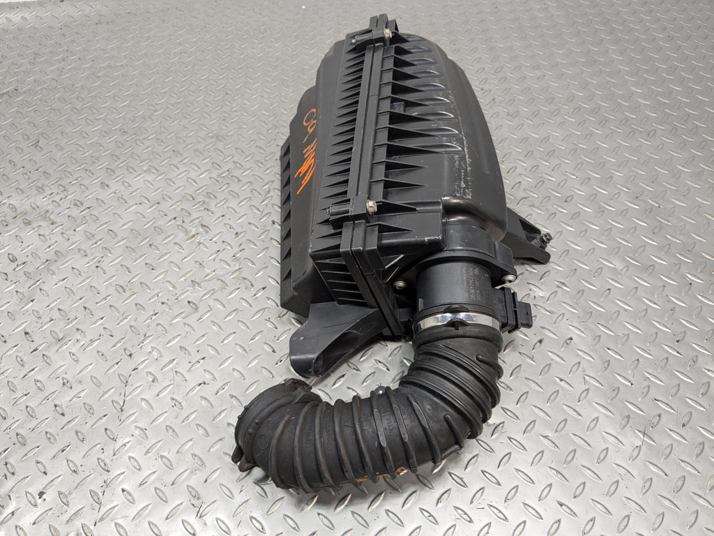 2007 - 2010 MINI COOPER OEM AIR CLEANER FILTER INTAKE BOX HOUSING ASSEMBLY