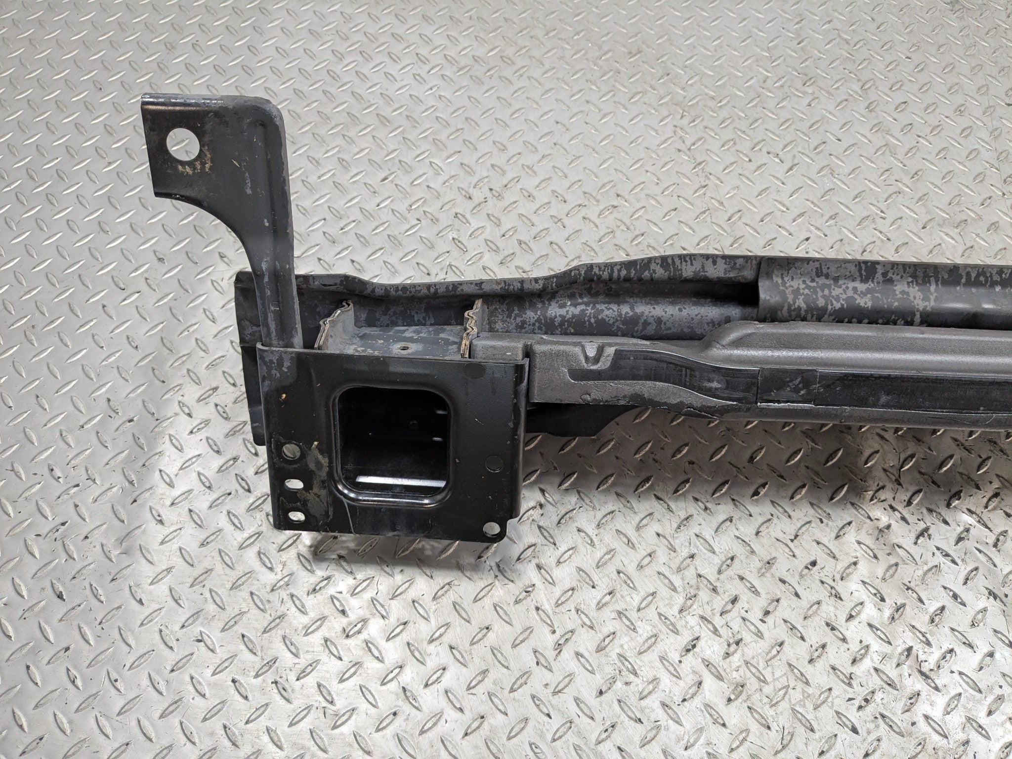 2007 - 2010 MINI COOPER OEM REAR BUMPER REINFORCEMENT IMPACT BAR