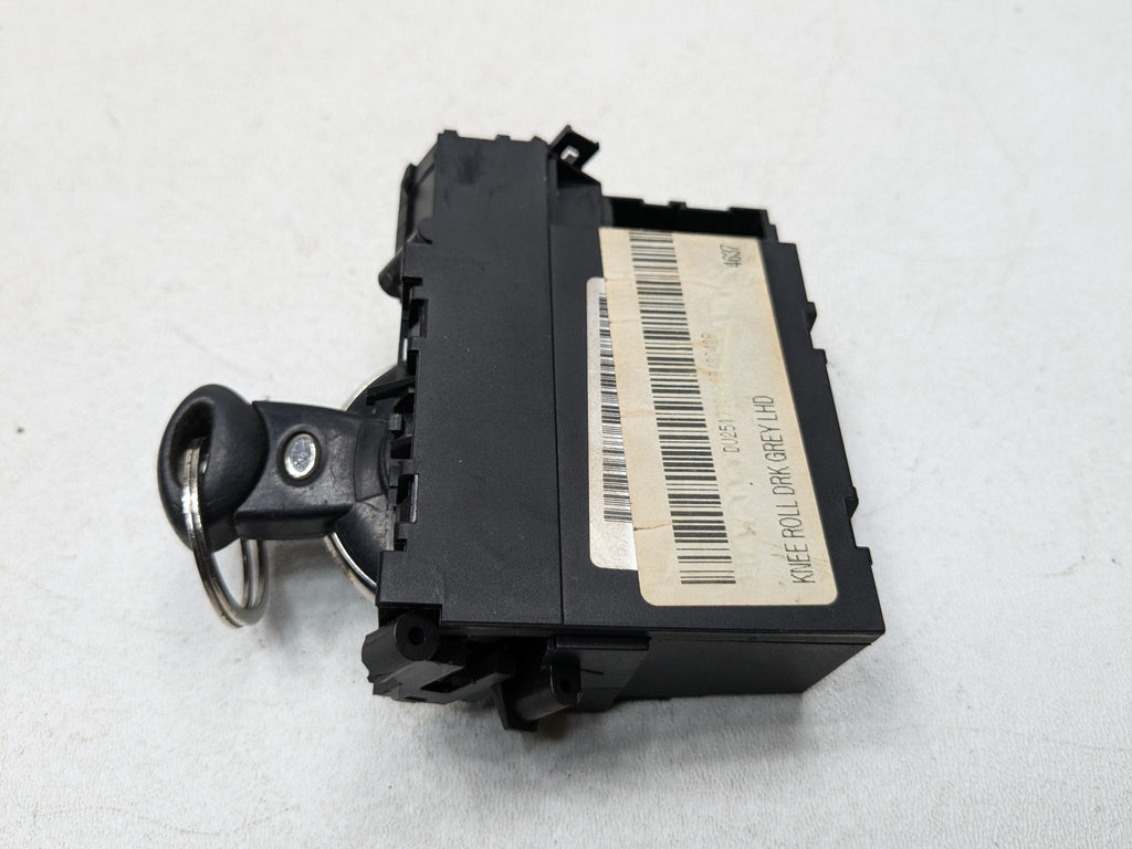 2007 - 2010 MINI COOPER OEM IGNITION KEY DASH MOUNTED ENGINE START STOP BUTTON