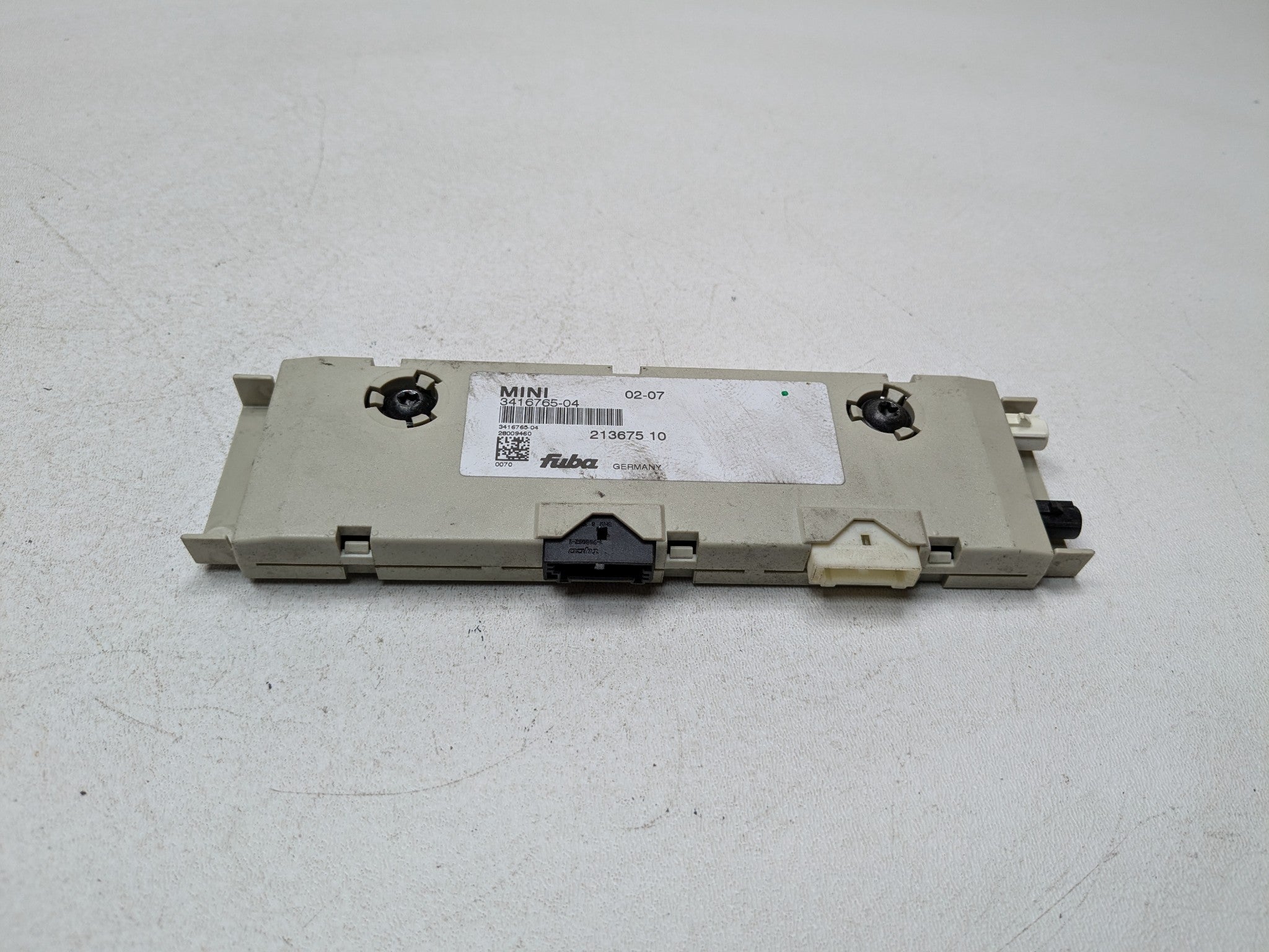 07 - 10 MINI COOPER OEM RADIO ANTENNA BOOSTER SIGNAL AMPLIFIER CONTROL MODULE