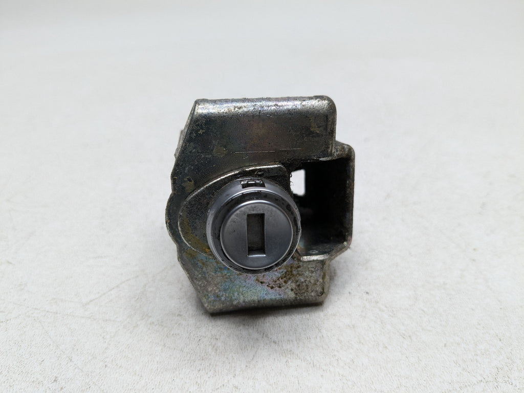 2007 - 2010 MINI COOPER OEM DOOR LOCK CYCLINDER FRONT LEFT DRIVER SIDE