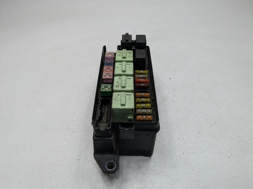 2007 - 2010 MINI COOPER OEM ENGINE FUSE RELAY BOX CIRCUIT BLOCK ASSEMBLY
