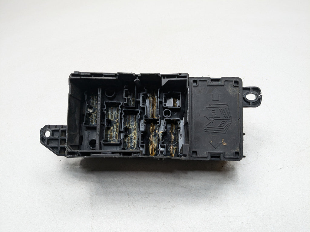 2007 - 2010 MINI COOPER OEM ENGINE FUSE RELAY BOX CIRCUIT BLOCK ASSEMBLY