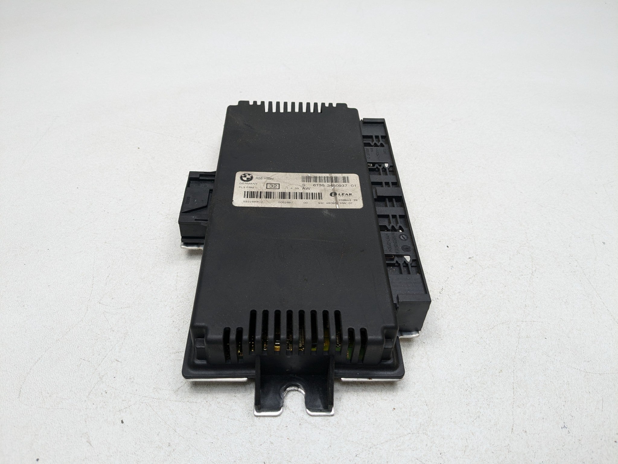 2007 - 2010 MINI COOPER OEM HIGH FOOTWELL BCM BODY CONTROL MODULE