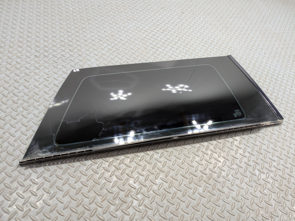 2007 - 2010 MINI COOPER OEM DOOR WINDOW QUARTER GLASS REAR RIGHT PASSENGER SIDE