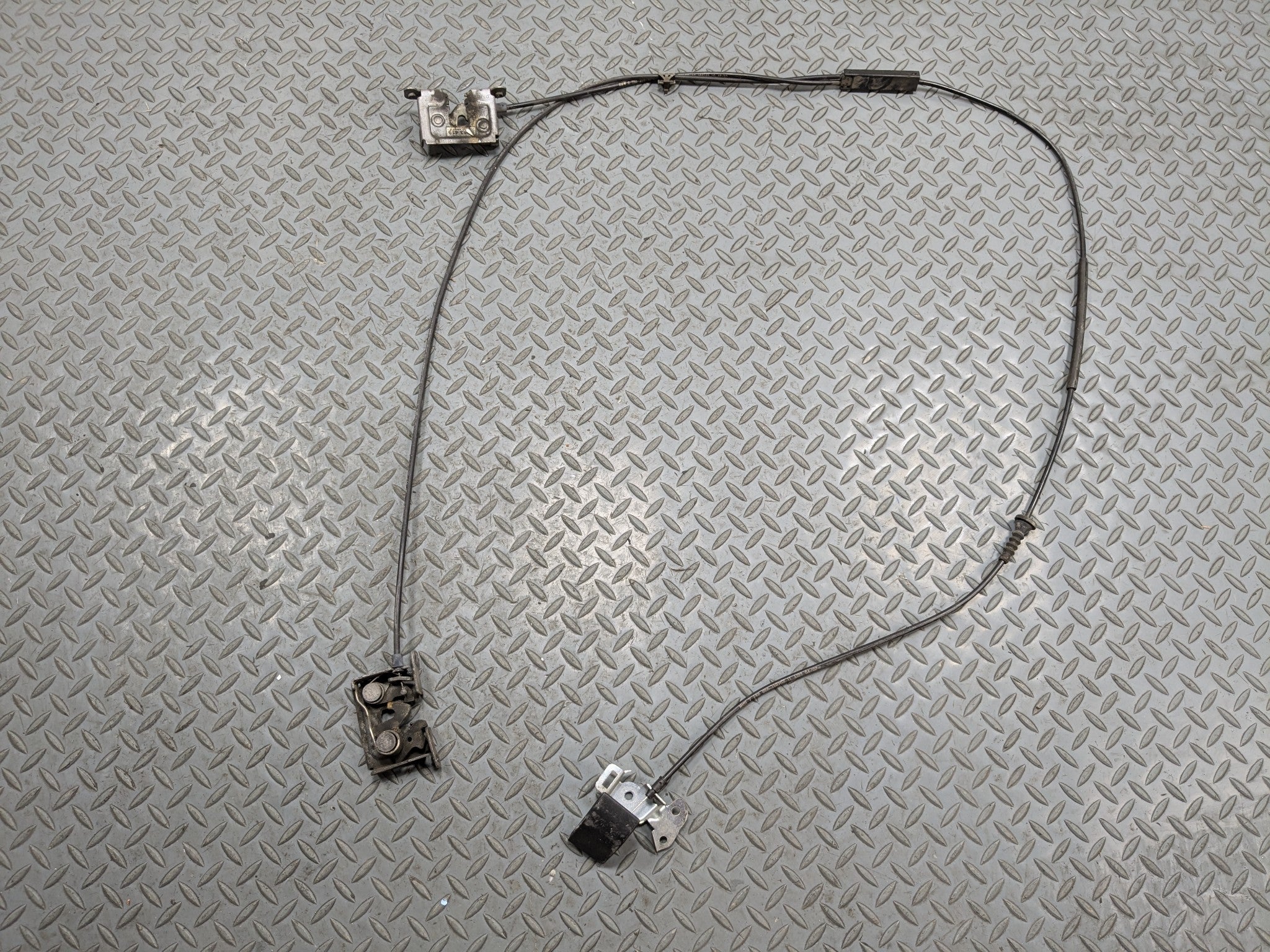 2007 - 2010 MINI COOPER OEM HOOD LATCH LOCK RELEASE HANDLE WITH LEVER SWITCH