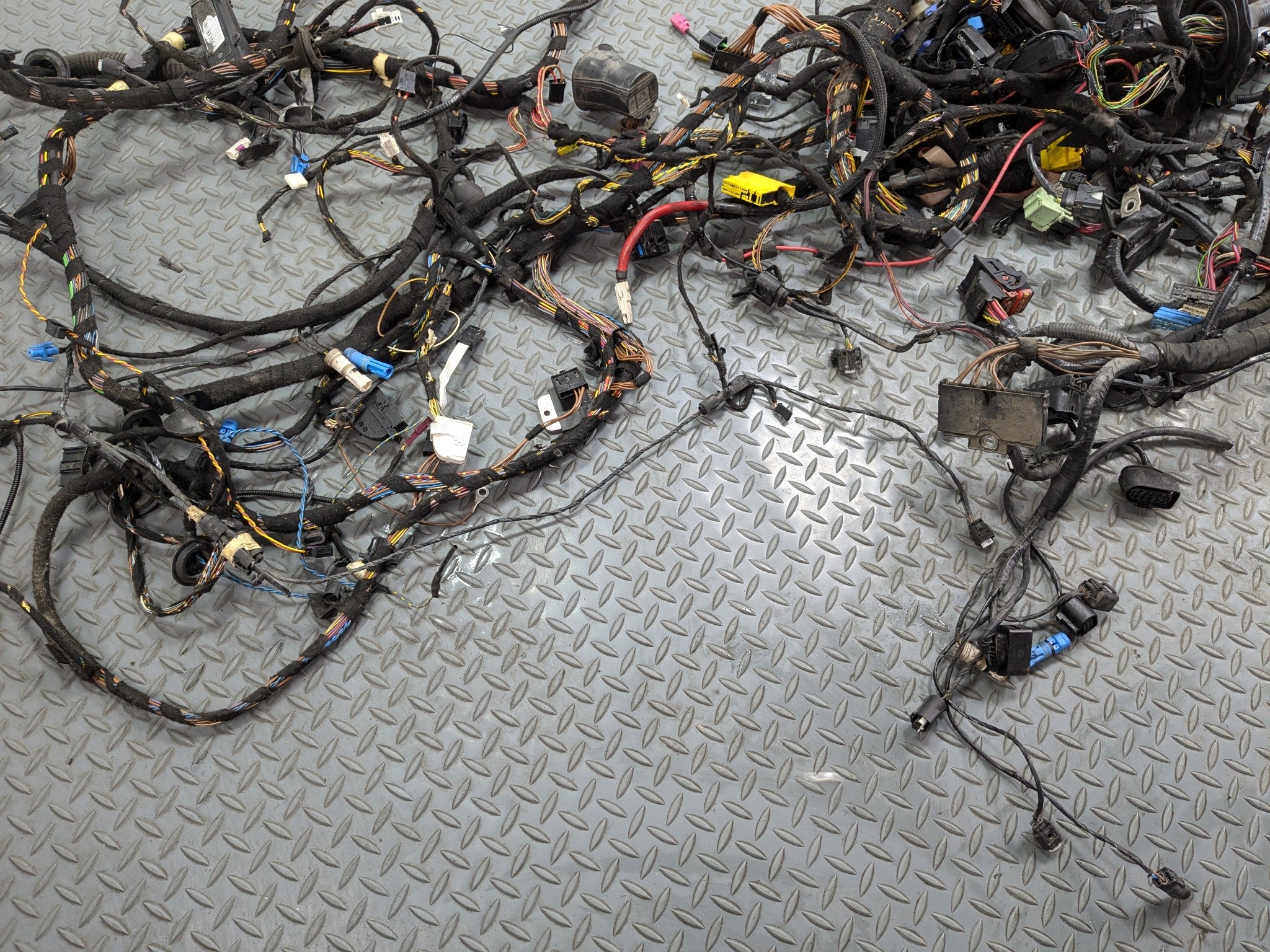 07 - 10 MINI COOPER OEM INTERIOR BODY WIRE WIRING HARNESS CABLE AND CONNECTOR