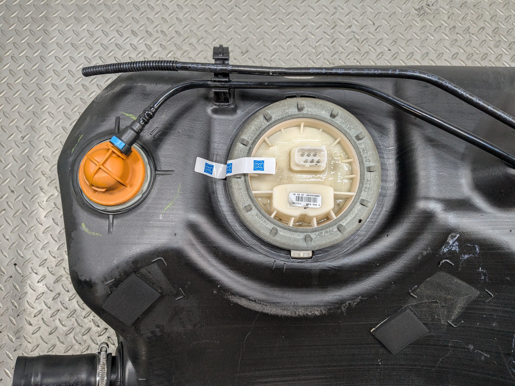 07 - 10 MINI COOPER OEM GAS FUEL TANK RESERVOIR WITH PUMP SENDER FILTER ASSEMBLY