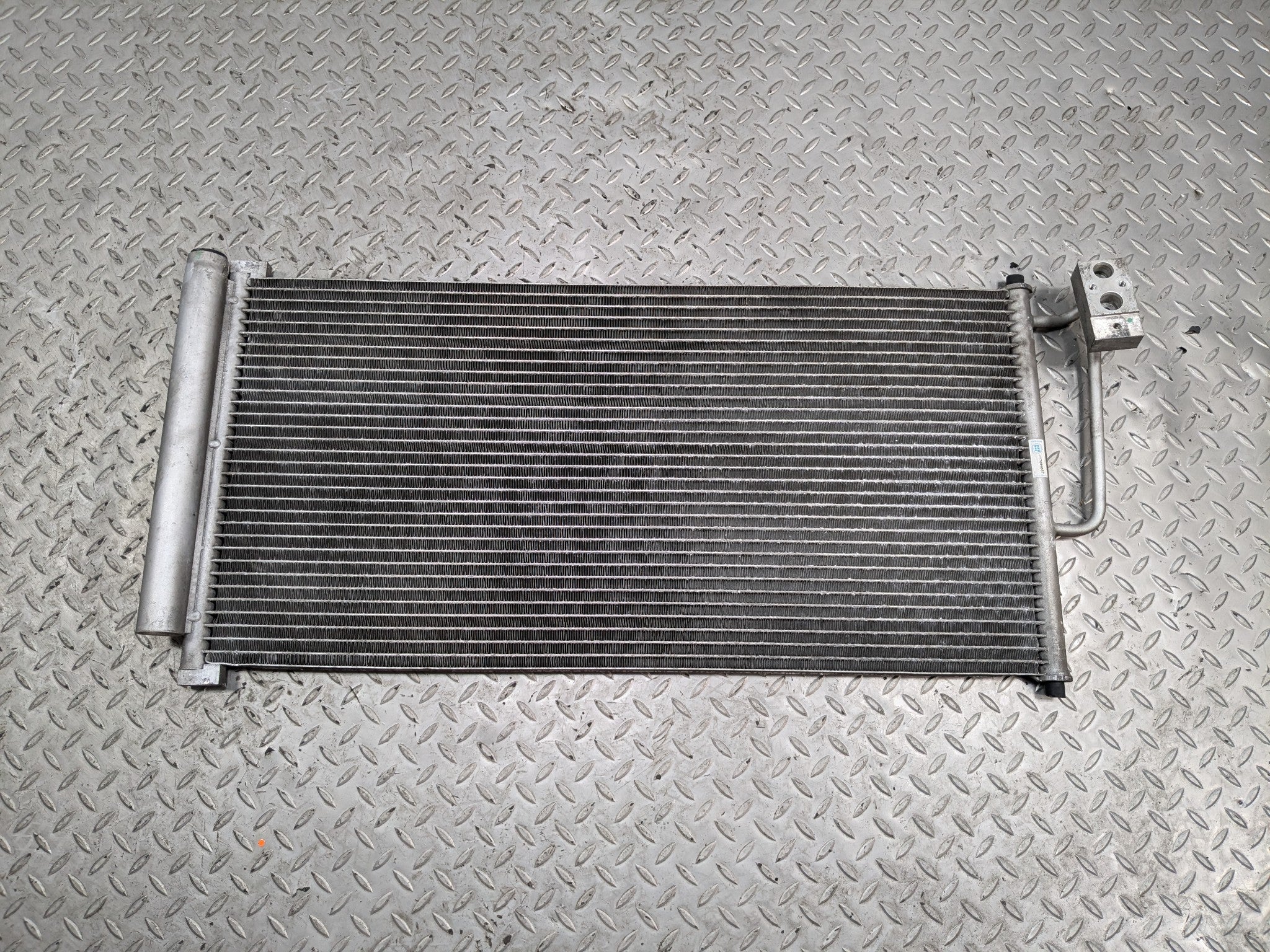 2007 - 2010 MINI COOPER OEM AIR CONDITIONING CONDENSER RADIATOR ASSEMBLY
