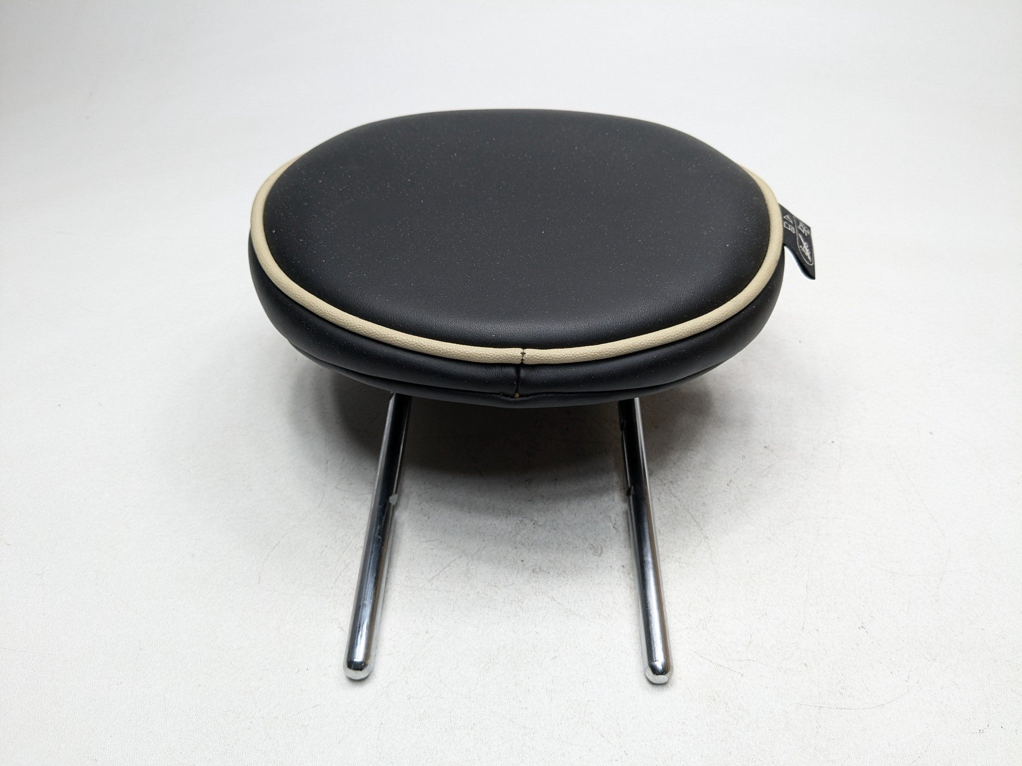 2007 - 2010 MINI COOPER OEM SEAT HEADREST LEATHER EBONY REAR LEFT DRIVER SIDE