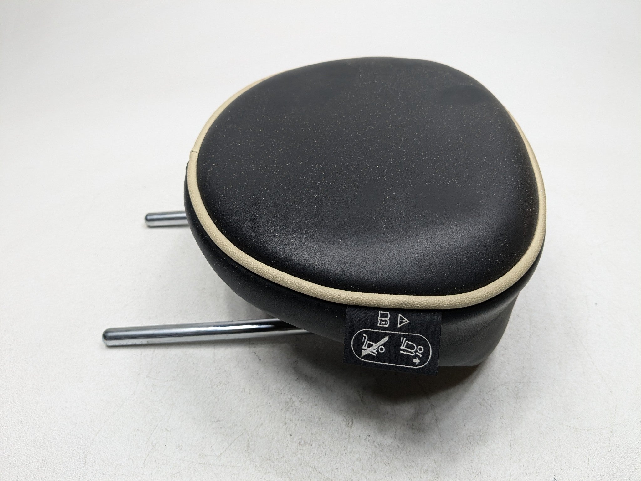 07 - 10 MINI COOPER OEM SEAT HEADREST LEATHER EBONY REAR RIGHT PASSENGER SIDE