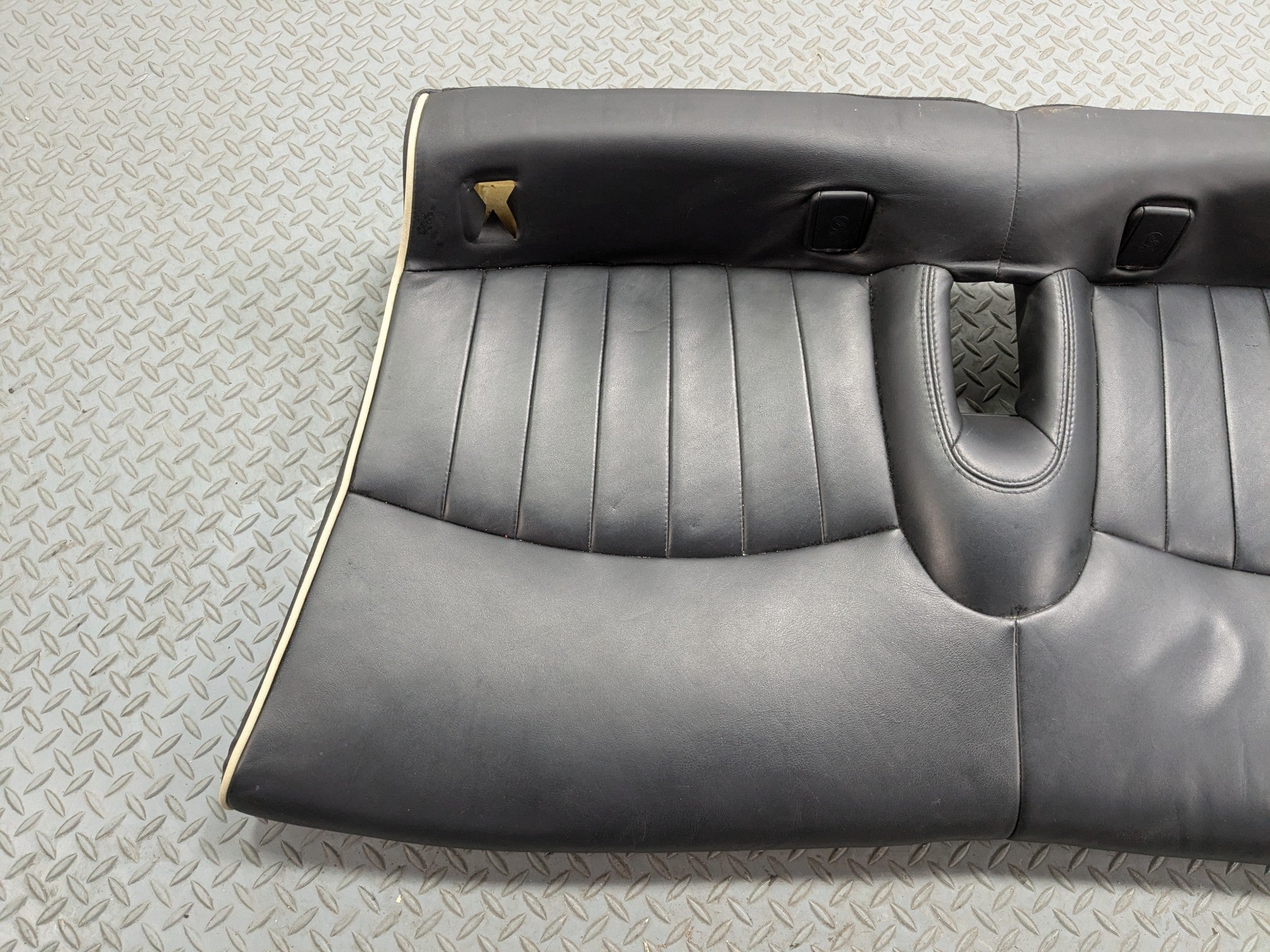2007 - 2010 MINI COOPER OEM LOWER SEAT CUSHION REAR BACK SIDE LEATHER BLACK