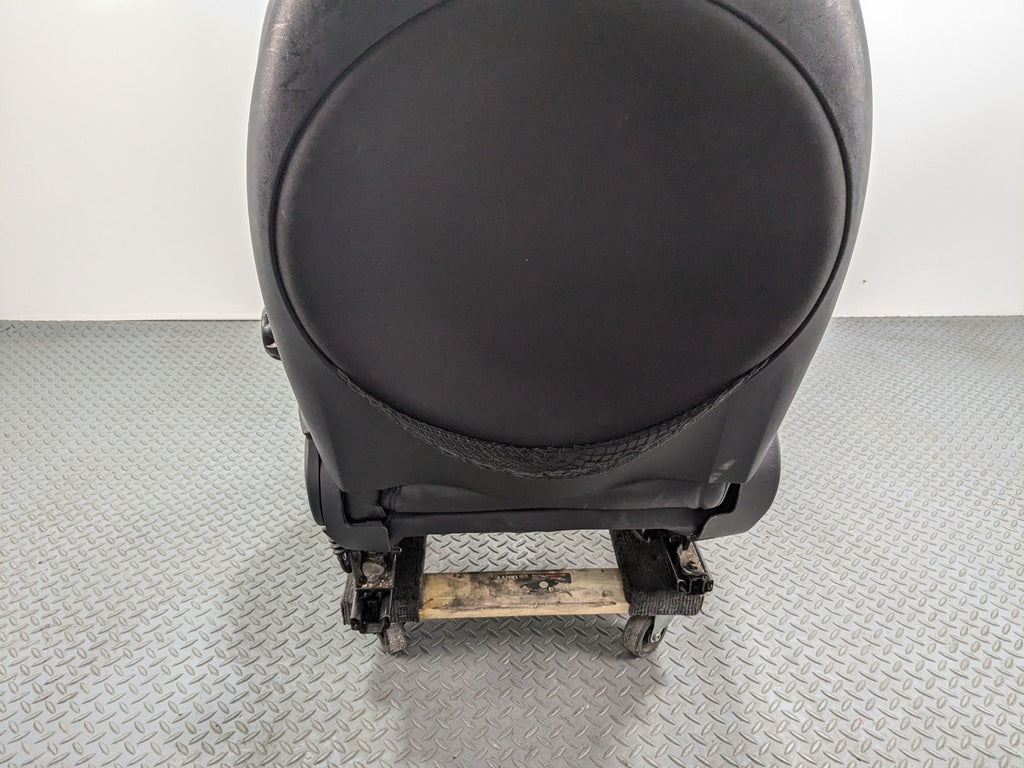 07 - 10 MINI COOPER OEM FRONT PASSENGER SIDE SEAT WITH SEATBELT BUCKLE BLACK
