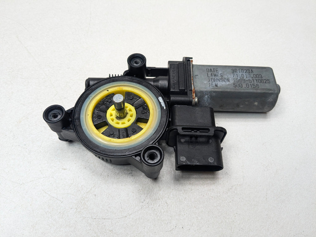 2015 - 2018 BMW 320I OEM FRONT RIGHT PASSENGER SIDE POWER WINDOW MOTOR ASSEMBLY