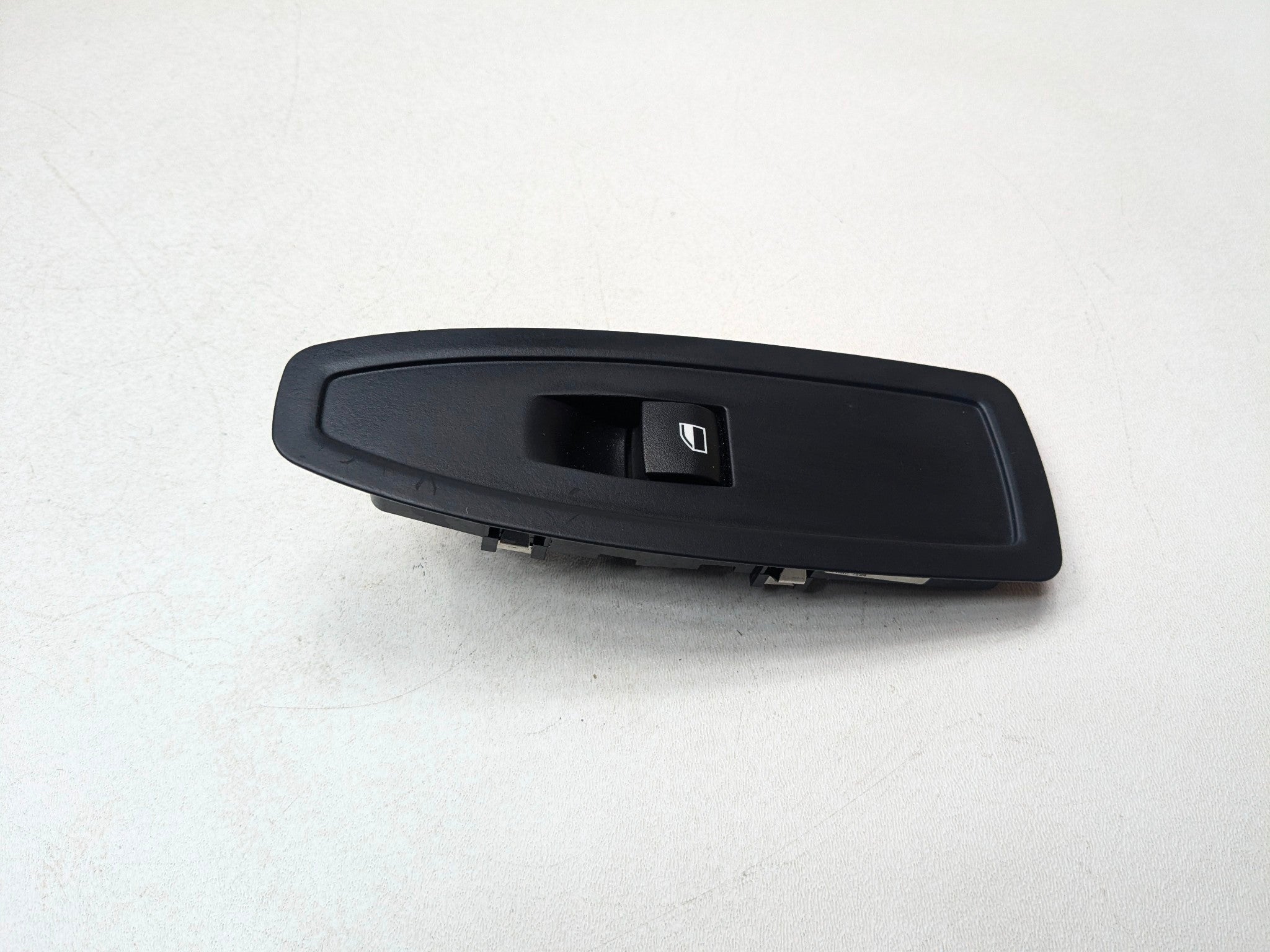 2015 - 2018 BMW 320I OEM DOOR WINDOW POWER SWITCH FRONT RIGHT PASSENGER SIDE