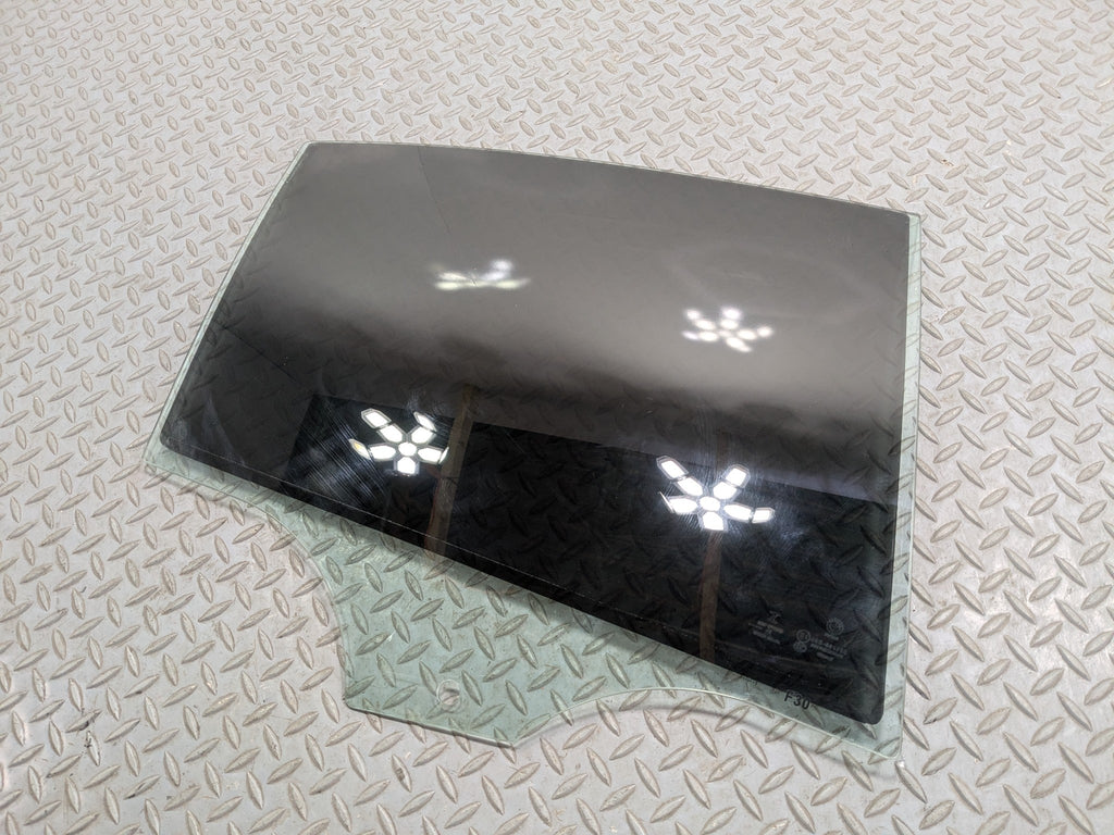 2015 - 2018 BMW 320I OEM DOOR WINDOW GLASS WITH TINT REAR RIGHT PASSENGER SIDE