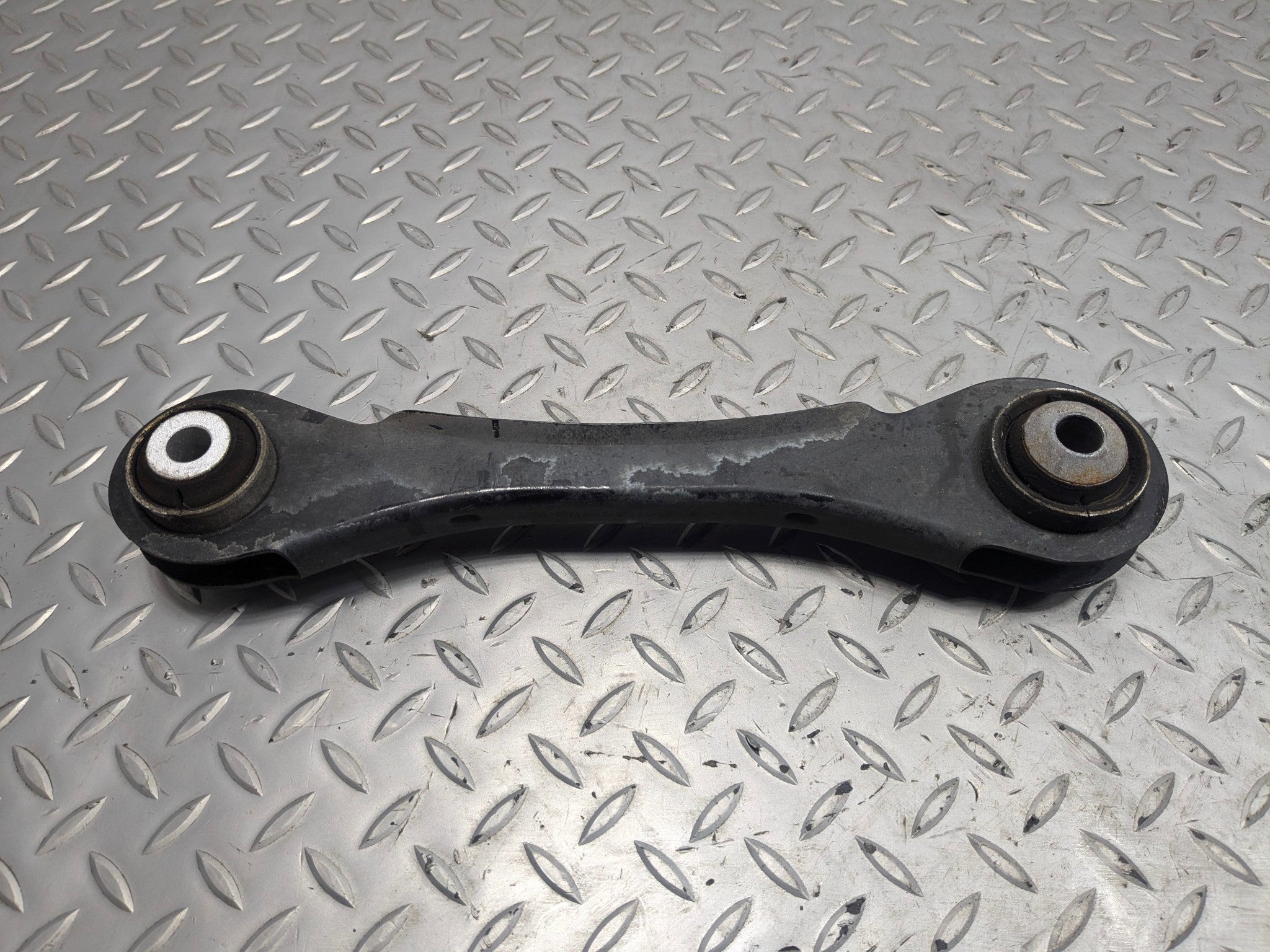 2015 - 2018 BMW 320I OEM UPPER FORWARD CONTROL ARM REAR RIGHT PASSENGER SIDE